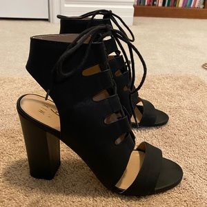 black tie up thick wedge heels